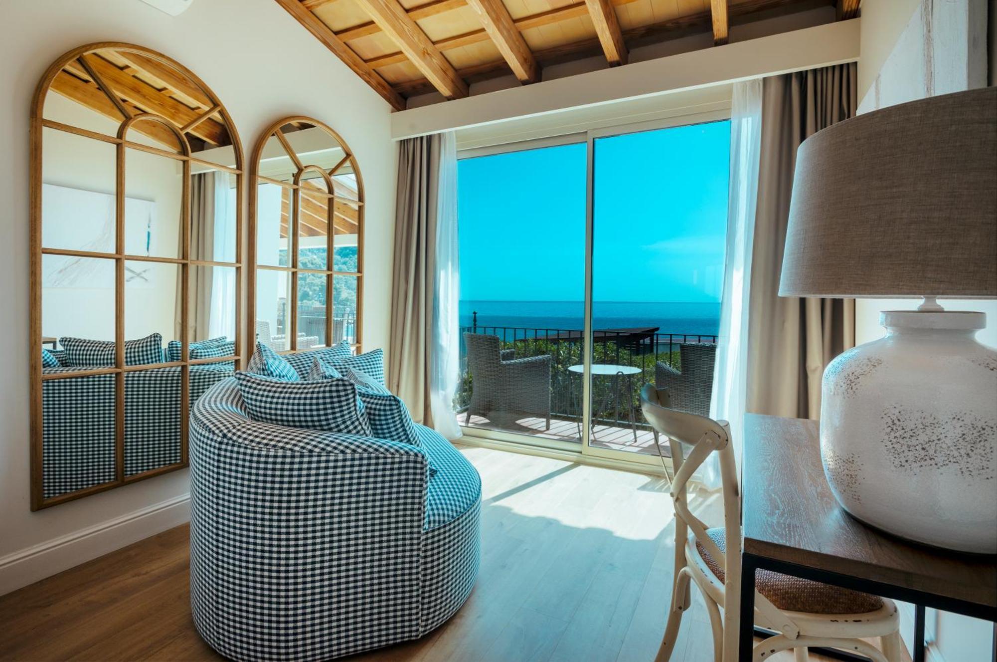 Aiguablava Luxury Apartments ベグール エクステリア 写真